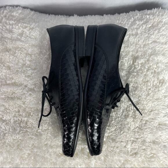 Trotters Lizzie Woven Oxfords - Picture 8 of 13